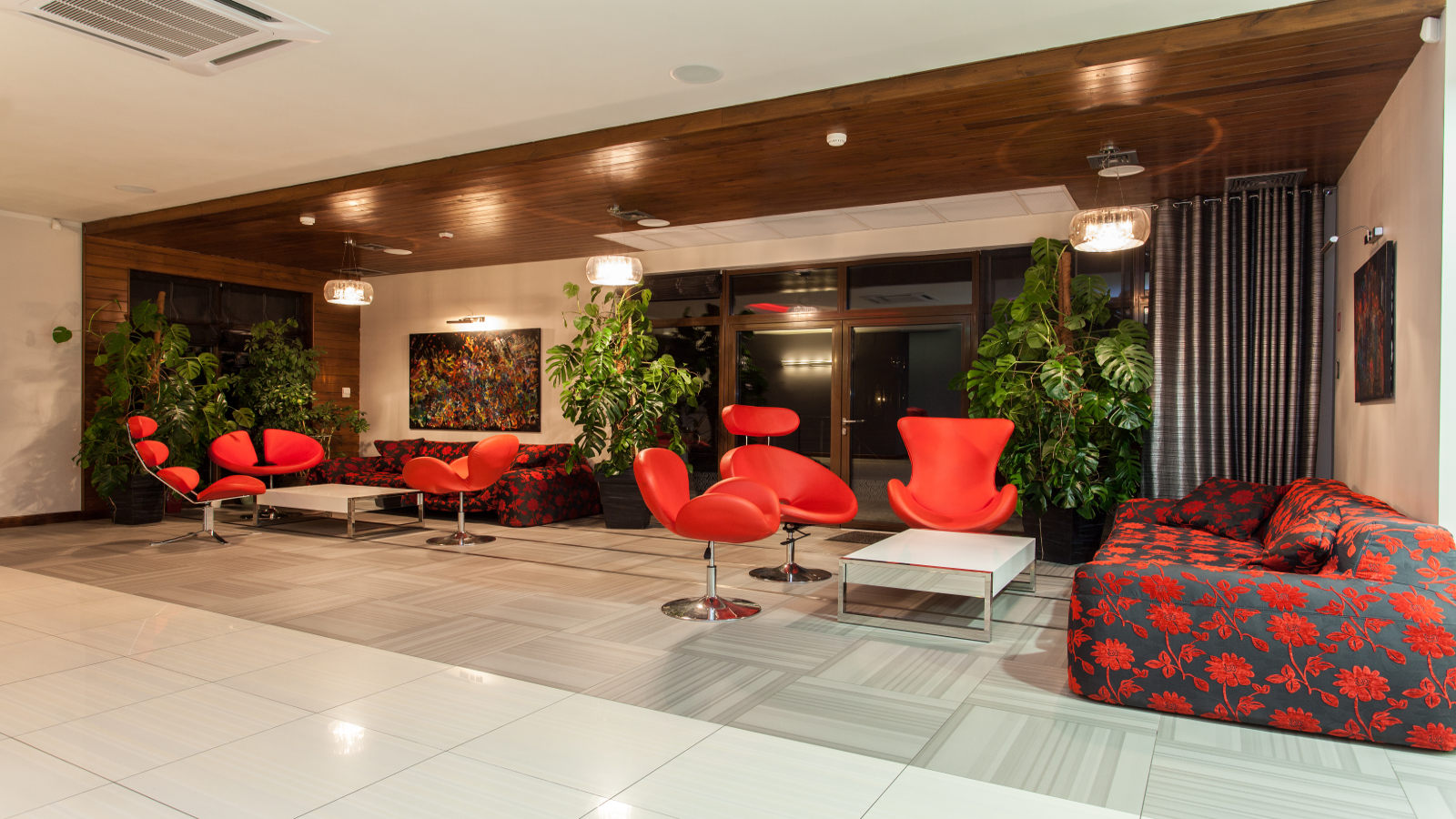 ОТЕЛЬ ночлеги номера отдых Спа конференции мероприятия в Польше Тушин Лодзь